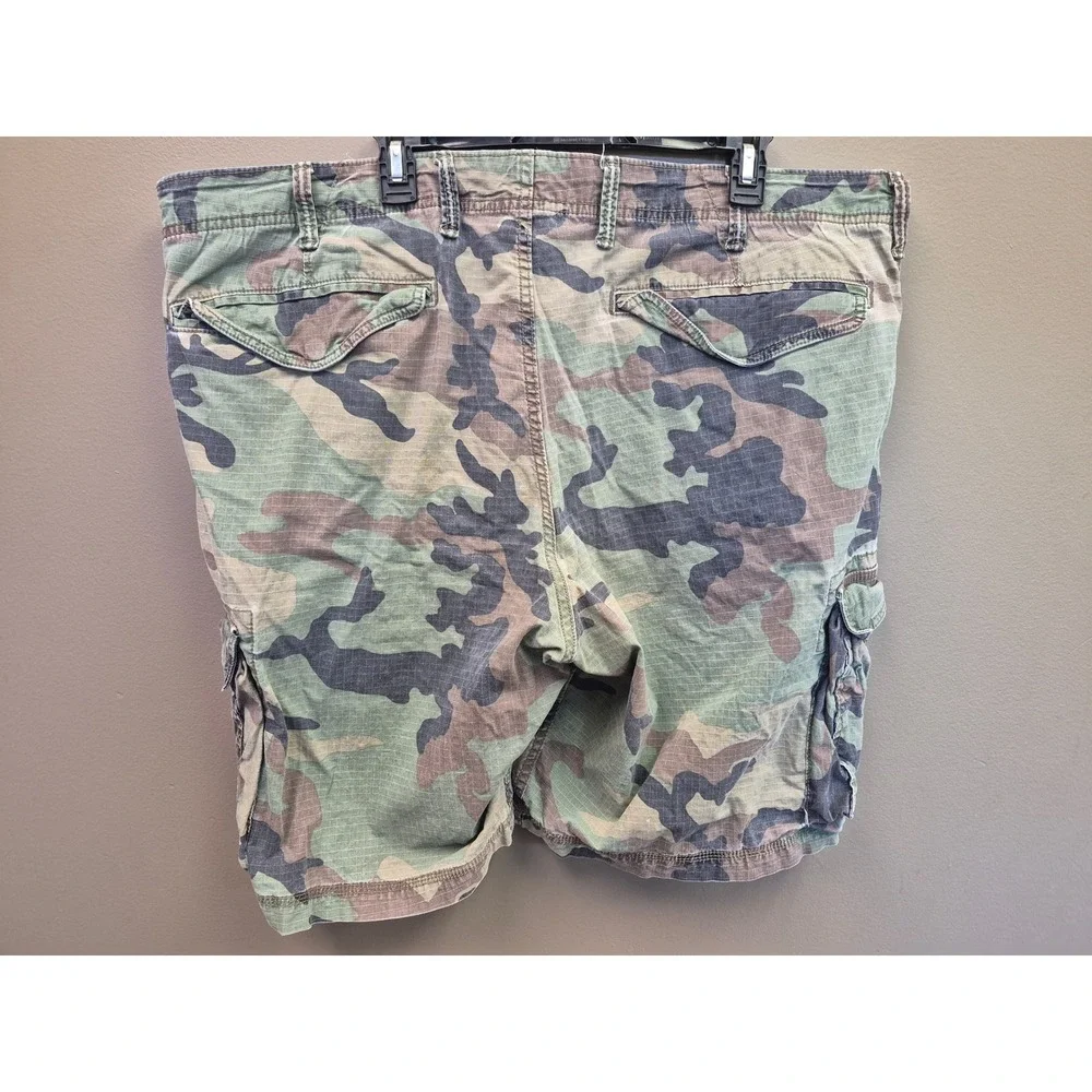 Lot of 2 Gap Men's Size 42 Camo Cargo Shorts Ripstop Stretch Military Tactical